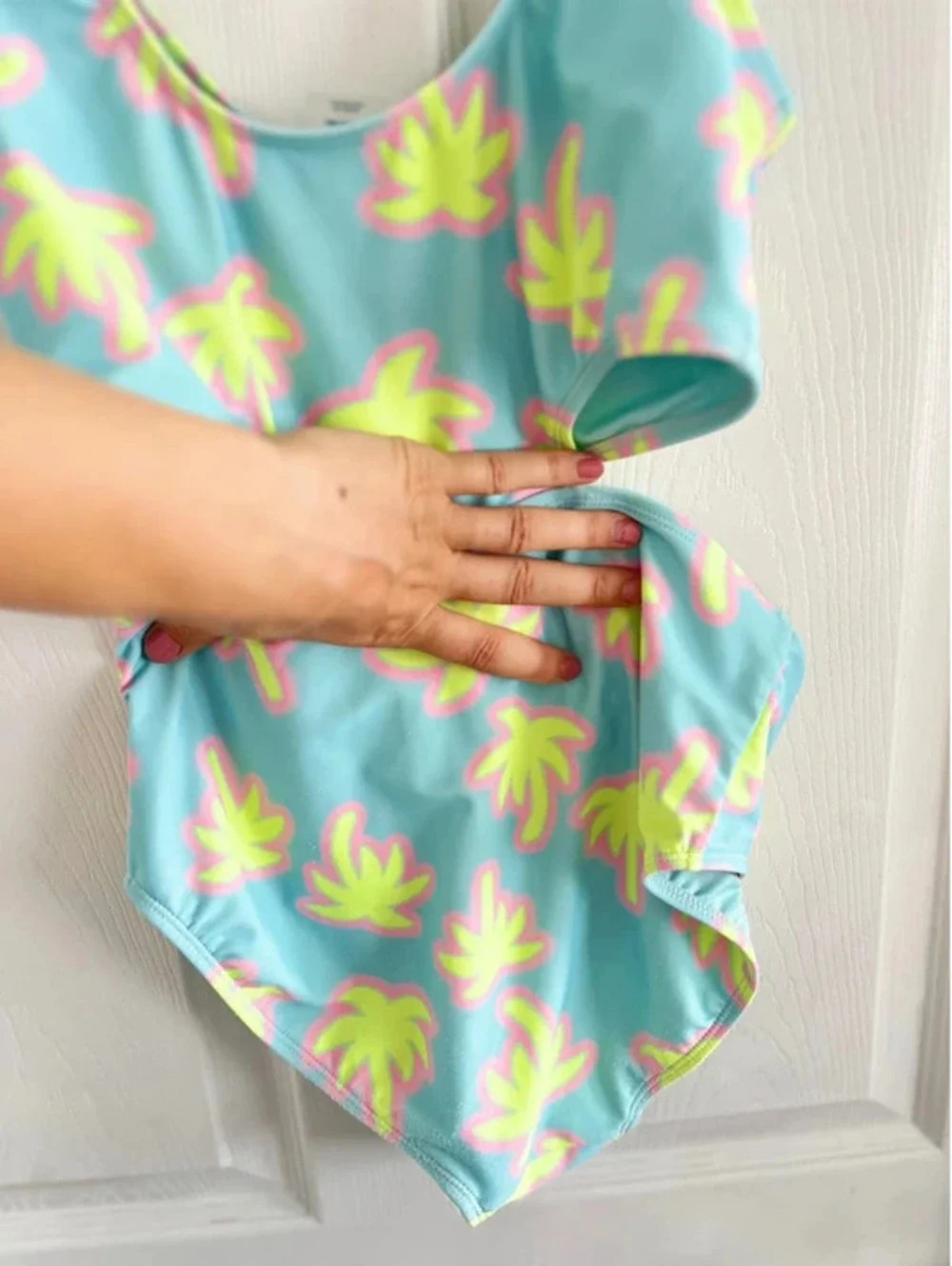 XL Girls summer swimming suite bow sides open one piece